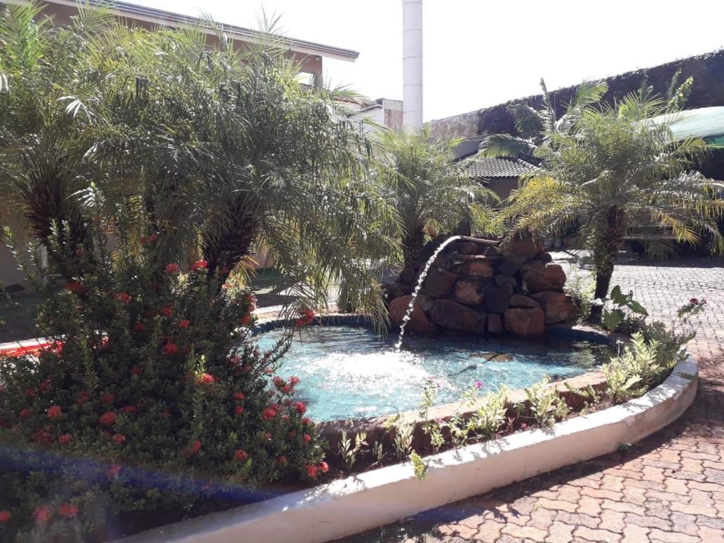 Ville Park Hotel Ourinhos Esterno foto