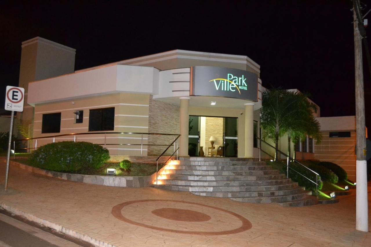 Ville Park Hotel Ourinhos Esterno foto